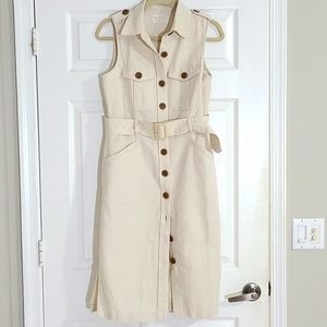 BANANA REPUBLIC continues safari dress size Small.